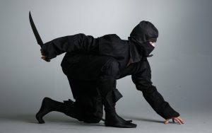 ninja-suit-with-dagger