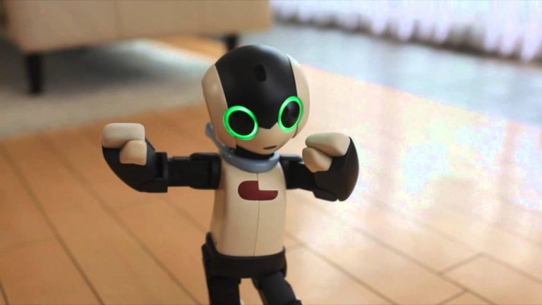 Robot Robi siêu dễ thương - JAPO - Cổng thông tin Nhật Bản