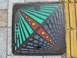 Japanese-manhole-cover-art-20