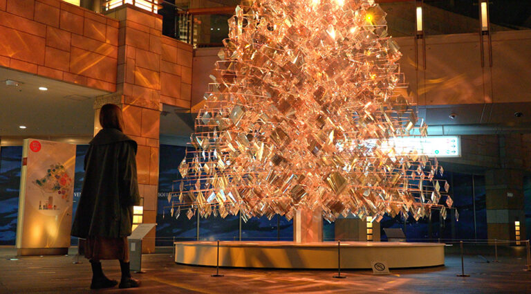 Tuyển tập những thiết kế cây Thông Noel độc lạ ở Tokyo